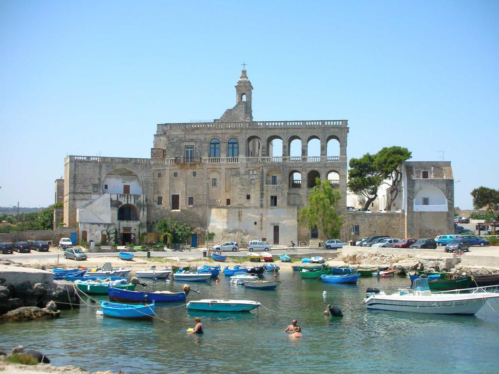 Bed and Breakfast Petali Rosa à Polignano a Mare Extérieur photo